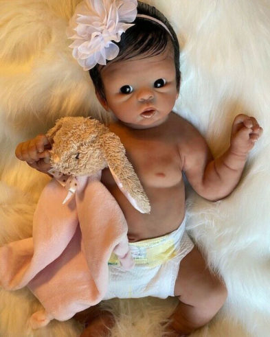 Full Body Silicone Reborn Baby Girl Doll Suri