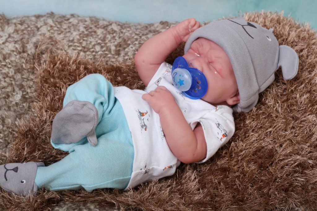 reborn-crying-baby-boy-0 reborn-crying-baby-boy-0