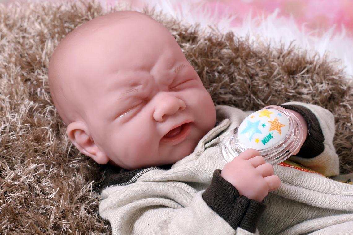 Baby Alive! Reborn Baby Boy Crying Doll 15’’ Review 1 reborn-crying-baby-boy-1