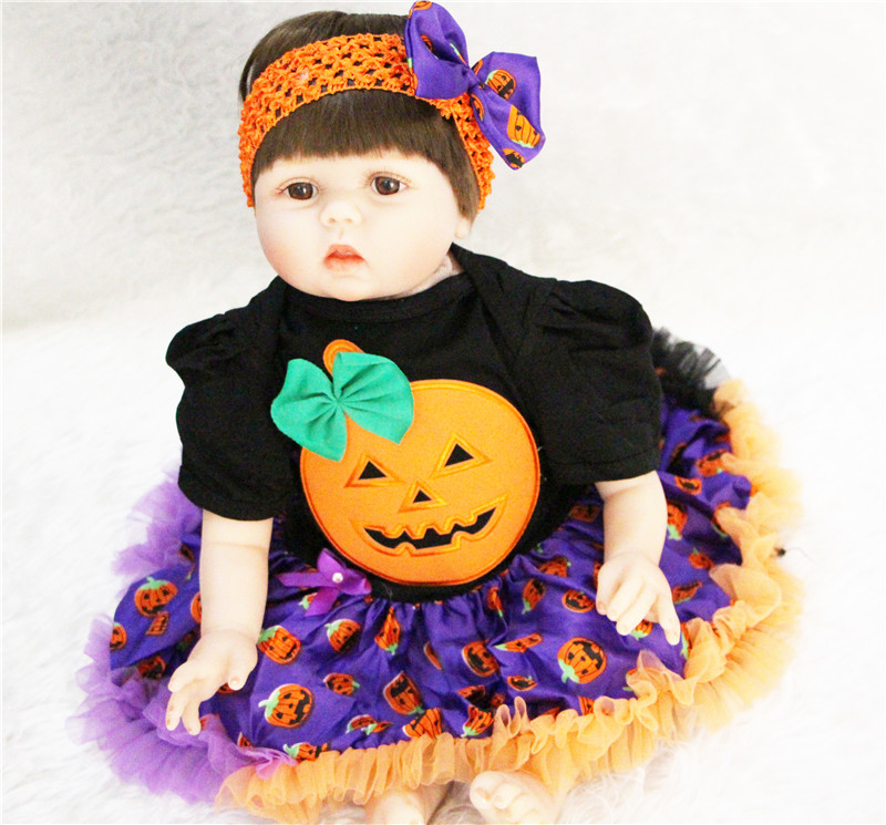 reborn-doll-halloween-Pumpkin-costume-3