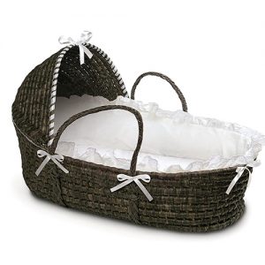 1.Badger Basket Moses Basket